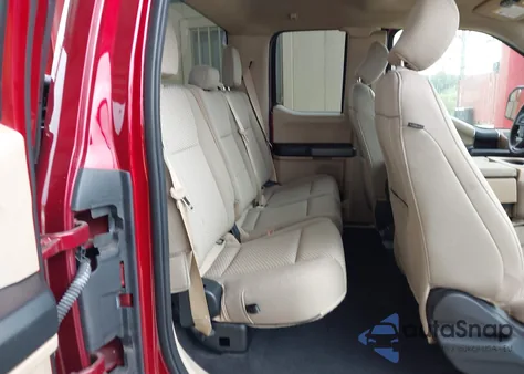 2019 Ford F-150 Xlt z USA, uszkodzony, nr VIN 1FTFX1E55KFA05131